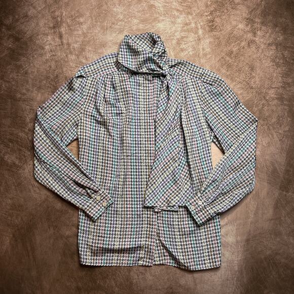 La Chine Classic by Galinda Wang Vintage Houndstooth Satin Blouse Neck Scarf - Picture 1 of 8